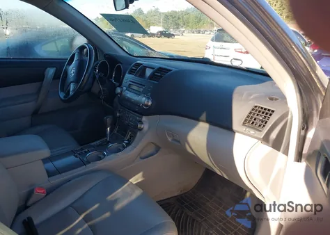 2010 Toyota Highlander Se V6 из США, поврежденный, VIN 5TDJK3EH2AS036740